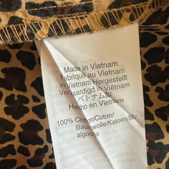 J. Crew Leopard Print Button Down Shirt Women’s Large 100% Cotton Long Sleeve Bl - Picture 7 of 7